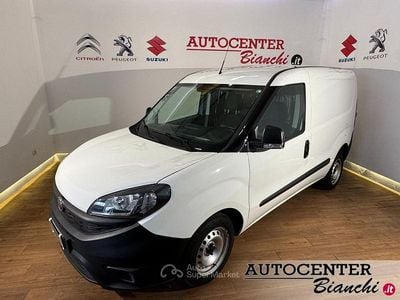 Usata Fiat Doblò Business 105 CV (77 kW) 2022 Bianco Monovolume