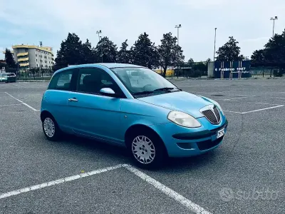 Usata Lancia Ypsilon 2004 Utilitaria