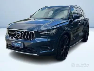 Usata Volvo XC40 Inscription 129 CV (94 kW) 2021 Blu SUV