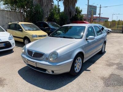 Lancia Lybra