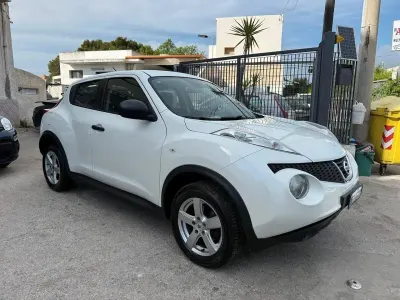 Usata Nissan Juke Acenta 110 CV (80 kW) 2012 Bianco SUV