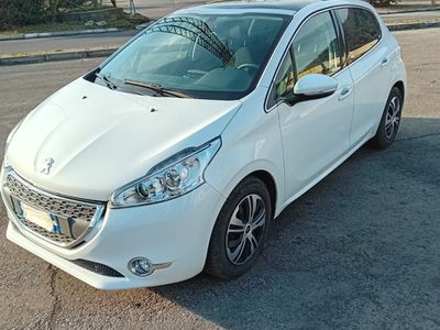 usata Peugeot 208 2085p 1.4 hdi 8v Allure