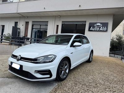 Second-hand VW Golf VII R-line 149 CP (109 kW) 2019 Alb Berlinǎ
