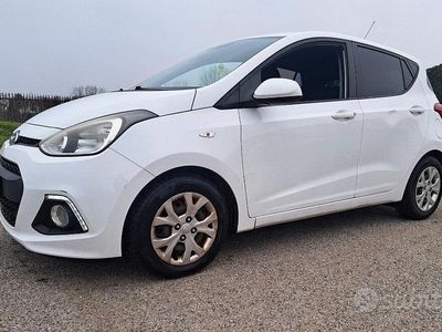 Usata Hyundai i10 Comfort 66 CV (48 kW) 2014 Bianco Utilitaria