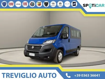 Usata Fiat Ducato 180 CV (132 kW) 2021 Blu / pastello Furgone