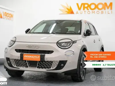 Begagnad Fiat 600 101 HK (74 kW) 2025 SUV