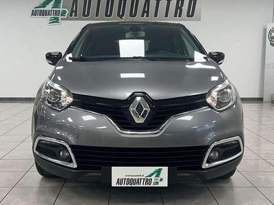 Usata Renault Captur 90 CV (66 kW) 2015 Grigio SUV