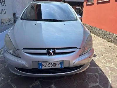 Begagnad Peugeot 307 109 HK (80 kW) 2002 Silver Sedan