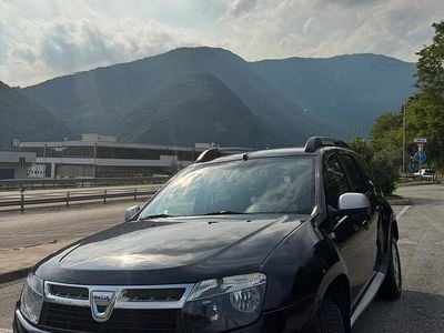 Usata Dacia Duster Lauréate 110 CV (80 kW) 2012 Nero SUV
