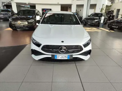 Usata Mercedes A180 AMG Line Premium Plus 116 CV (85 kW) 2024 Berlina