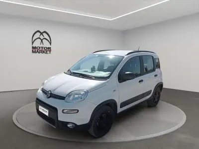 Usata Fiat Panda 4x4 S 86 CV (63 kW) 2019 Bianco gelato Utilitaria