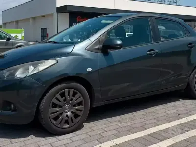 Usata Mazda 2 68 CV (50 kW) 2009 Utilitaria