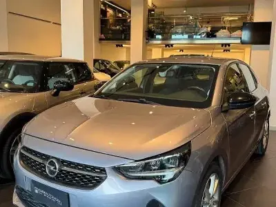 Usata Opel Corsa Elegance 100 CV (73 kW) 2021 Utilitaria