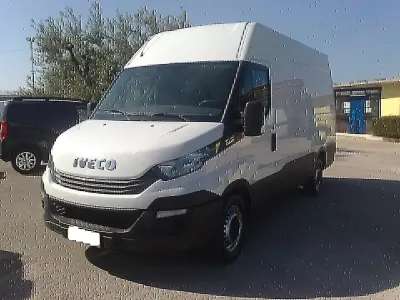 Occasion Iveco Daily 154 ch (113 kW) 2019 Blanc