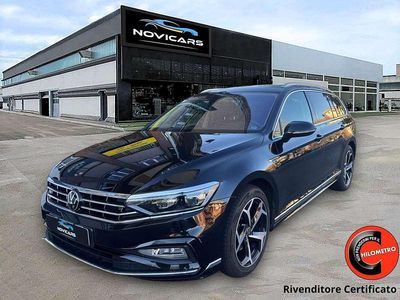 Usata VW Passat Executive 200 CV (147 kW) 2020 Nero Station wagon