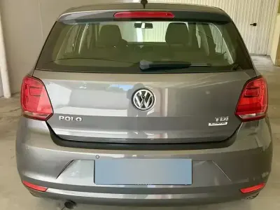 Usata VW Polo 90 CV (66 kW) 2016 Grigio Berlina