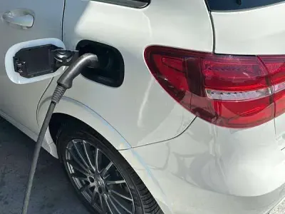 Usata Mercedes B Electric Drive 64 kW (88 CV) 2016 Bianco Utilitaria