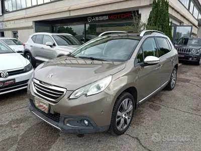 Usata Peugeot 2008 Allure 110 CV (80 kW) 2015 Grigio SUV