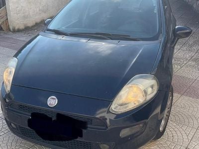 Usata Fiat Punto 75 CV (55 kW) 2014 Blu Monovolume