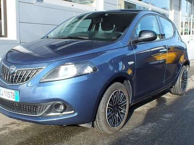 usata Lancia Ypsilon Ypsilon1.0 Firefly Hybrid Gold S/S Neopatentati