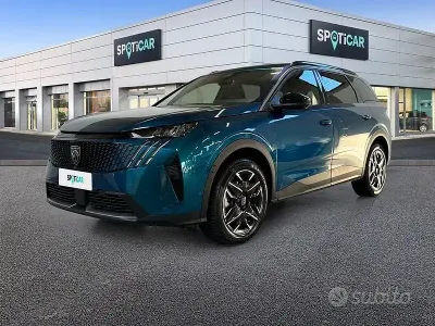 Usado Peugeot 5008 Allure 196 CV (144 kW) 2025 Azul SUV