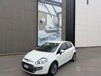 Usata Fiat Punto Evo Dynamic 65 CV (47 kW) 2010 Bianco Utilitaria