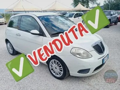 Usata Lancia Ypsilon 77 CV (56 kW) 2009 Bianco Utilitaria