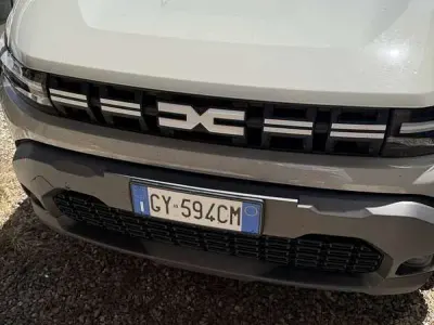 Usata Dacia Duster Expression 101 CV (74 kW) 2025 Beige SUV