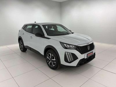 Używany Peugeot 2008 Active 102 KM (75 kW) 2024 Biały SUV