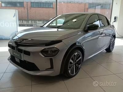 Nuova Lancia Ypsilon 110 CV (80 kW) 2025 Grigio Utilitaria