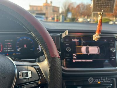 Usata VW T-Roc 116 CV (85 kW) 2019 Bianco SUV