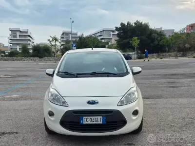 Usata Ford Ka 75 CV (55 kW) 2010 Bianco Utilitaria