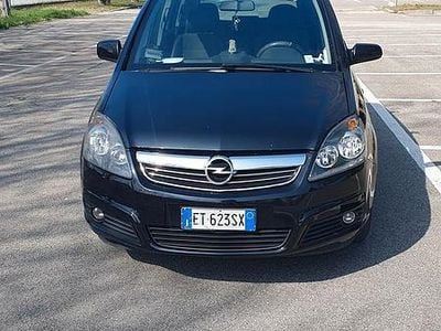 Usata Opel Zafira 150 CV (110 kW) 2014 Monovolume