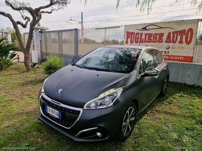 Grigio Usata 2016 Peugeot 208 Allure Utilitaria | 9800 € (Molto cara)