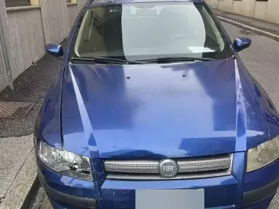 Usata Fiat Stilo 120 CV (88 kW) 2006 Bluazzurro Station wagon
