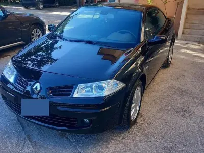 Usata Renault Mégane Cabriolet 130 CV (95 kW) 2007 Nero Cabrio