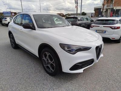 Usata Alfa Romeo Stelvio Sprint 210 CV (154 kW) 2023 Bianco SUV