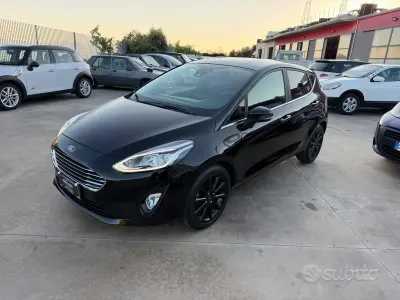 Usata Ford Fiesta Vignale 86 CV (63 kW) 2020 Nero Utilitaria