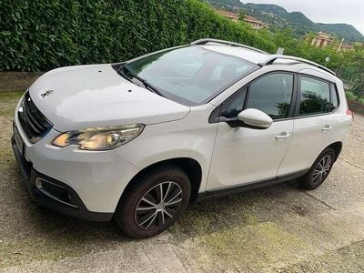 Usata Peugeot 2008 Access 68 CV (50 kW) 2014 Bianco SUV