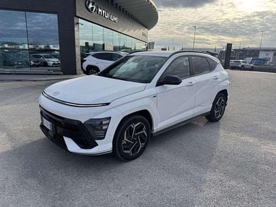 Usata Hyundai Kona N Line 120 CV (88 kW) 2024 Bianco SUV