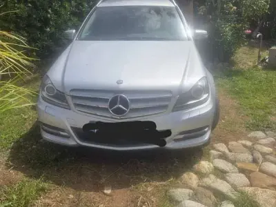 Second-hand Mercedes C220 170 CP (125 kW) 2012 Gri Break