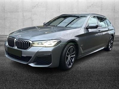 Usata BMW 520 M Sport 190 CV (139 kW) 2023 Grigio Station wagon