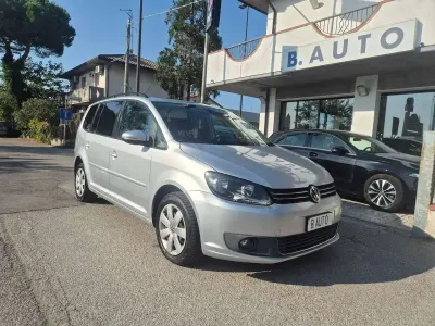 Usata VW Touran Comfortline 105 CV (77 kW) 2011 Argento Monovolume