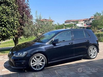 Usata VW Golf VII R-line 110 CV (80 kW) 2016 Nero Berlina