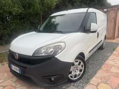 Usata Fiat Doblò 105 CV (77 kW) 2017 Bianco Monovolume