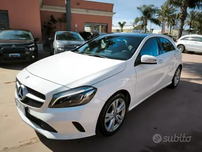 Usata Mercedes A180 109 CV (80 kW) 2018 Bianco Berlina