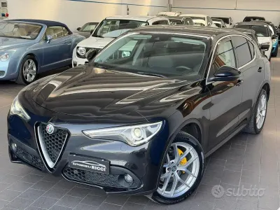 Usata Alfa Romeo Stelvio Lusso 210 CV (154 kW) 2019 Nero SUV
