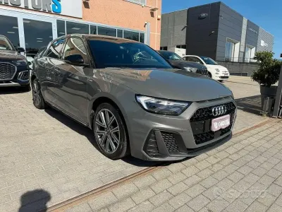 Usata Audi A1 S-Line 150 CV (110 kW) 2021 Verde SUV