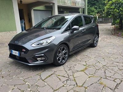 Grigio Usata 2020 Ford Fiesta ST-Line Berlina | 12.100 € (Buon prezzo)