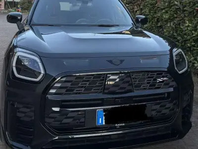 Usata Mini John Cooper Works 218 CV (160 kW) 2025 Utilitaria